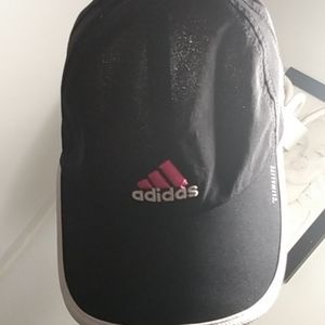 Adidas superlite cap